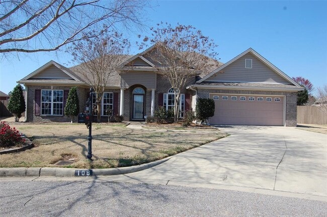Photo - 108 Crenshaw Ct