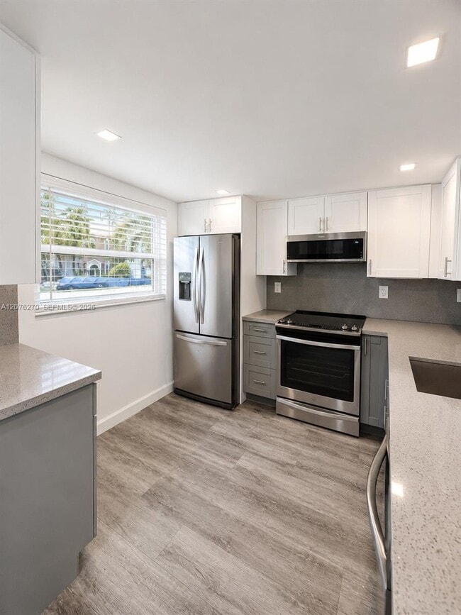 Photo - 4000 NE 170th St Unit 206