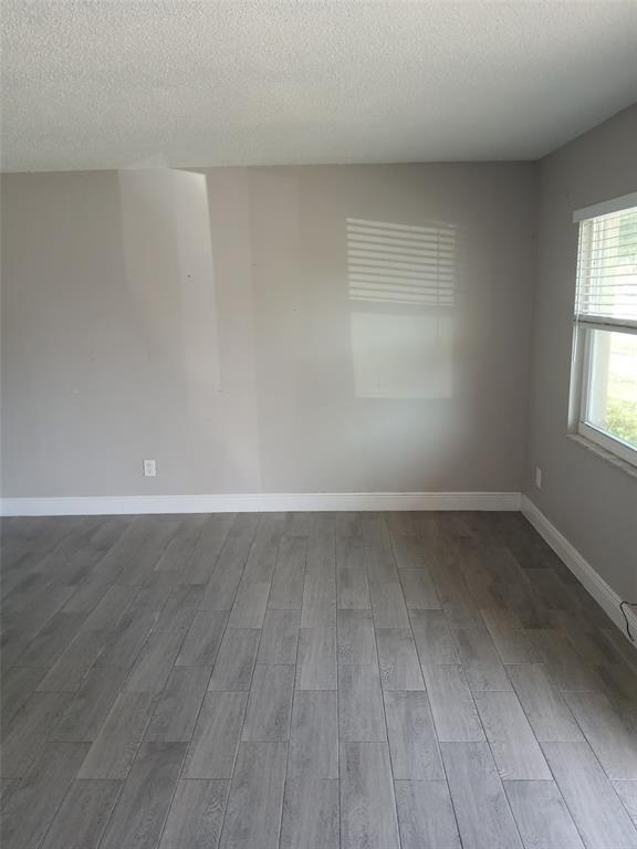 Photo - 38939 North Ave Unit 2