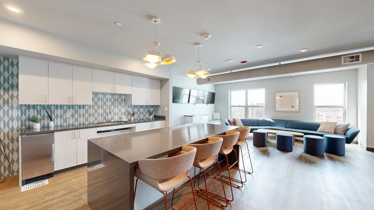 Photo - Student | Identity Logan Park Apartments