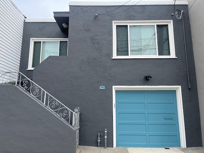 Building Photo - Classic Two Bedroom One Bathroom San Franc... Rental