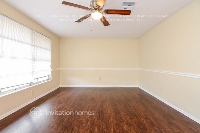 Photo - 20302 Lorenzo Ave