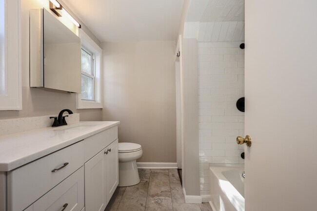 Photo - 107 Arlington St
