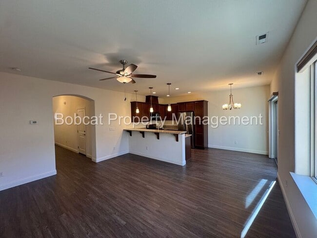 Photo - 1230 Saltern Dr