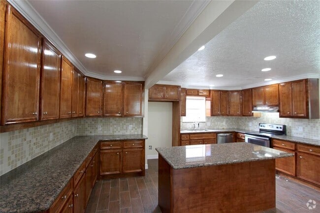 Building Photo - 4311 Aspenglen Dr Rental