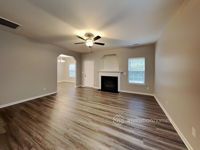 Photo - 3121 Rendezvous Dr