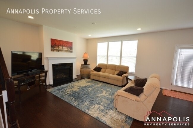 Photo - 7948 Monrovia Dr
