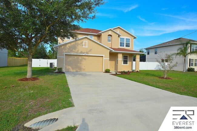 Photo - SPACIOUS, FULLY FENCED 4/2.5/2 IN DESIRABLE MATANZAS WOODS