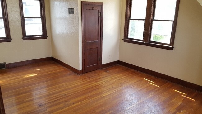 Photo - 1 bedroom apartment on 2 floor Unit #6