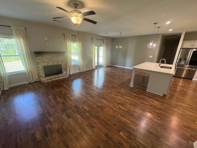 Photo - 261 Fenwick Farms Dr