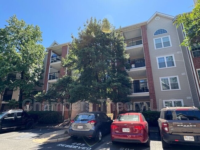 Building Photo - 3311 Wyndham Cir Unit #4197