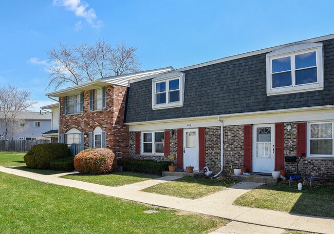 Building Photo - 940 Miller Ave