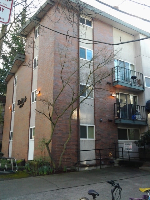 Photo - 5255 15th Ave NE Apartment Unit 1
