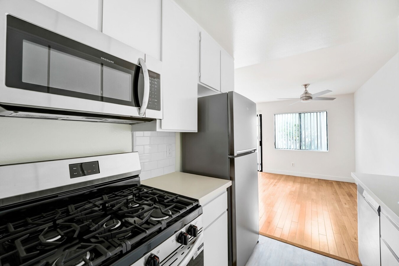 Photo - 3415 McLaughlin Ave