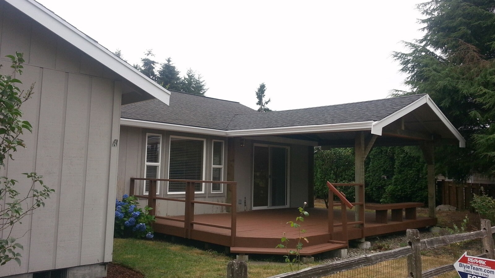 Photo - Heat pump with A/C!! On the green in Capital City Golf Club Estates!