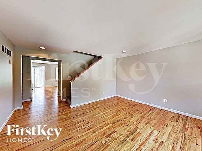 Photo - 227 Spring Borough Dr