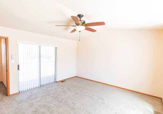 Photo - 2353 Saturn Cir Townhome