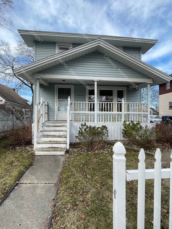 3409 Rust Ave House House Rental in Saginaw, MI