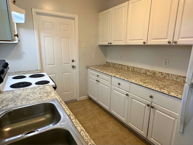 Photo - 1208 NW 6th Ave