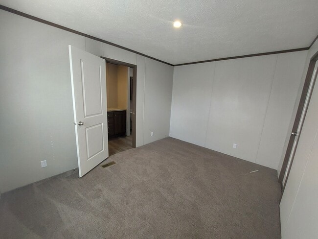 41 Anchor Rd