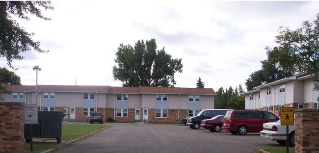 Photo - Riverstone Apartments
