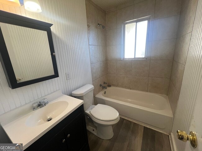 Photo - 2 7th St Unit F