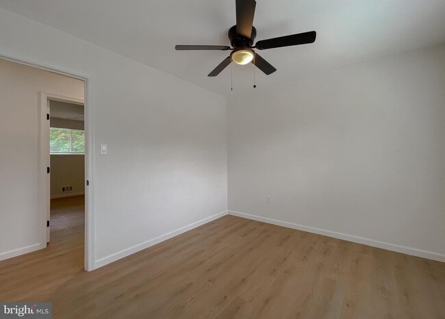 Building Photo - 7203 Westchester Dr Rental