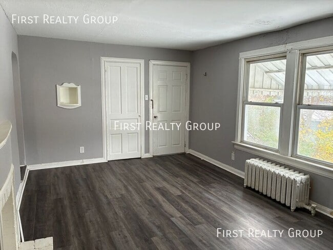 908 Washington-Apt. C