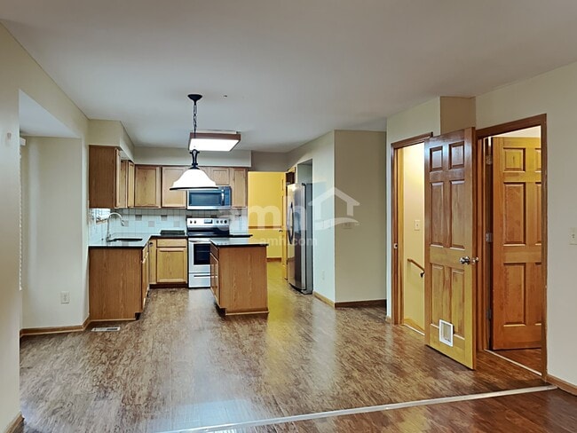 Photo - 1810 Penwood Pl