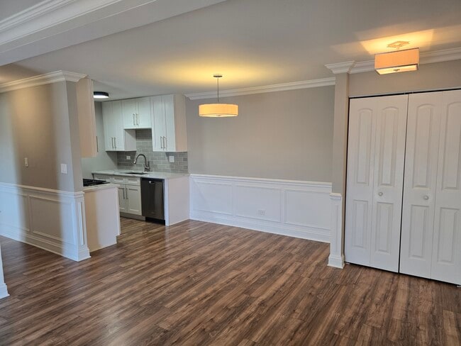 Photo - 520 Hill Dr Unit 304