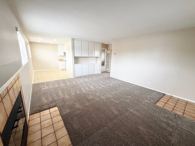 Photo - 2614 Jefferson St Unit B