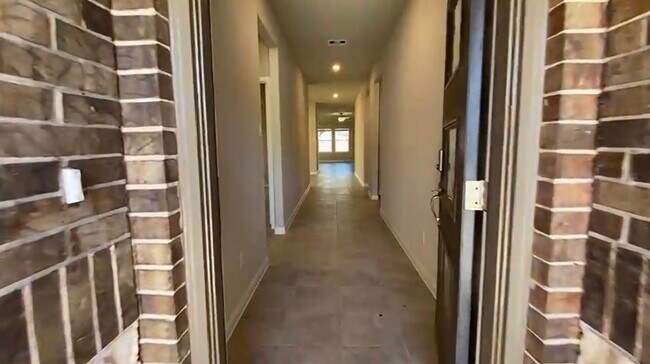 Photo - 2418 Humble Wy