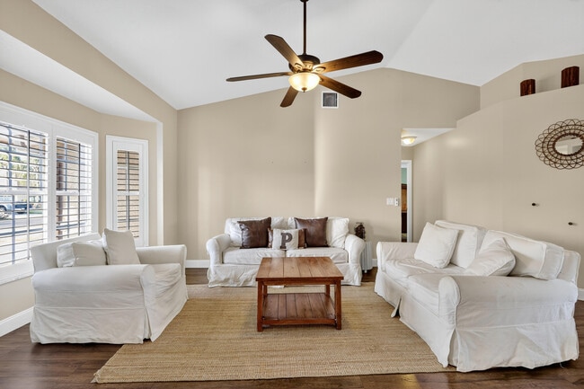 Photo - 151 Monterey Way