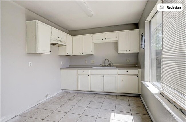 Photo - 3014 Windy Royal Dr House