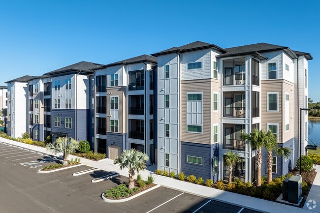 17825 Avalon Grove Loop Winter Garden, FL 34787 - Integra Avalon