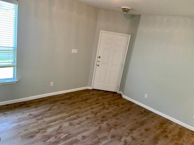 Photo - 14600 Walt Whitman Trail