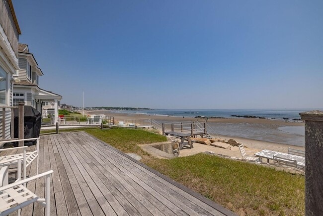 1304 Ocean