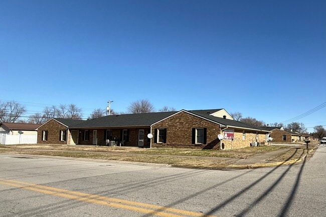 3301 W 2nd St Unit 7
