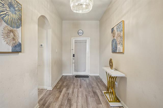 Photo - 1800 Tyne Way