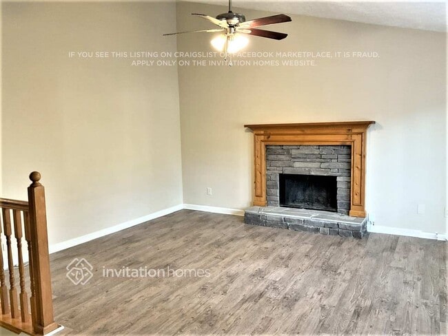 Photo - 240 Blake Dr