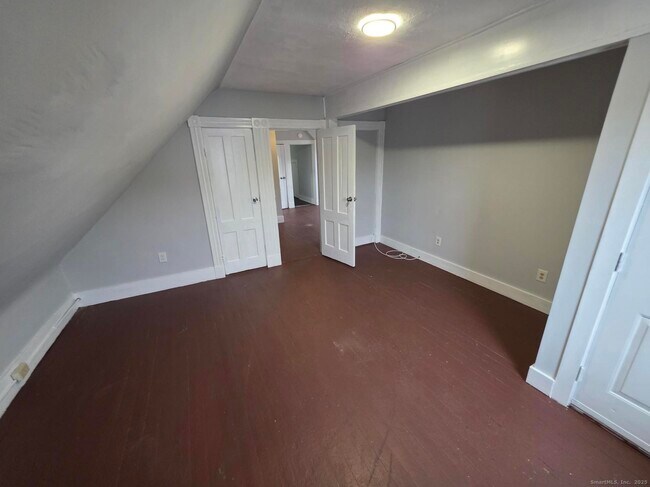 Photo - 186 Farren Ave Unidad 3