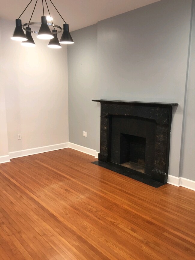 Living Area - Cathedral Commons