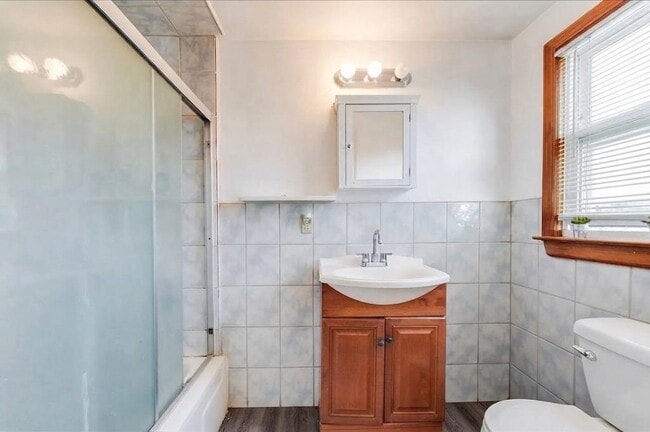 Photo - 327 Stover Ave