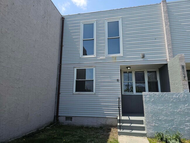 Photo - 2207 Murray Ave Unit B