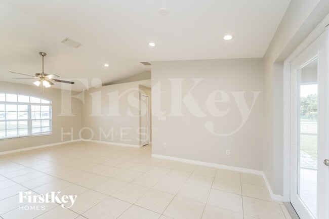 Photo - 2912 SW 2nd Ave
