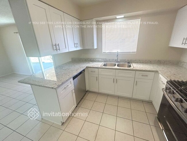 Photo - 7121 W North Ln