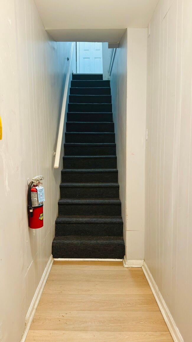 Photo - 5459 Cedar Ave Unit 3