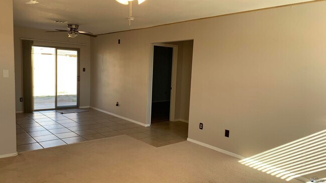 Photo - 36360 Margaret St