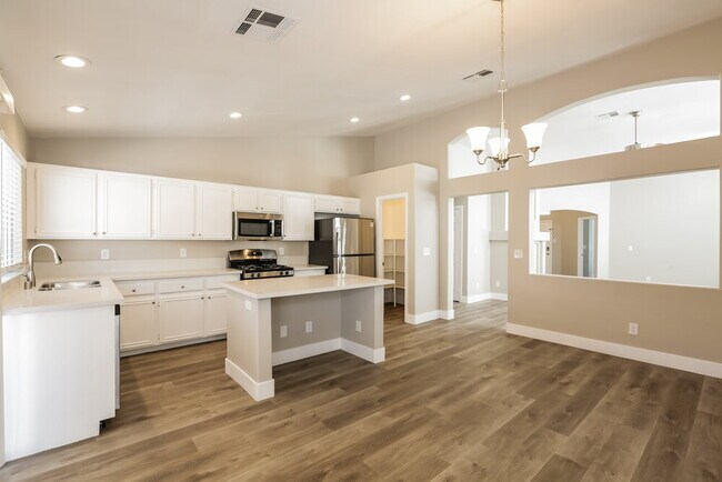 3334 Syvella Ct