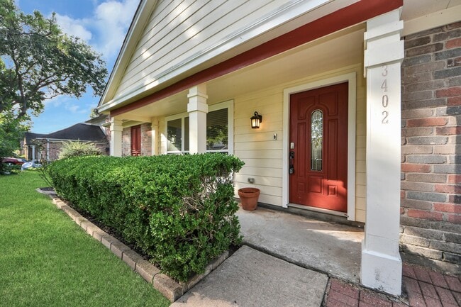 Photo - 3402 Hidden Creek Dr